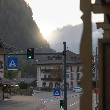 Cesa Ricky Apartment Canazei